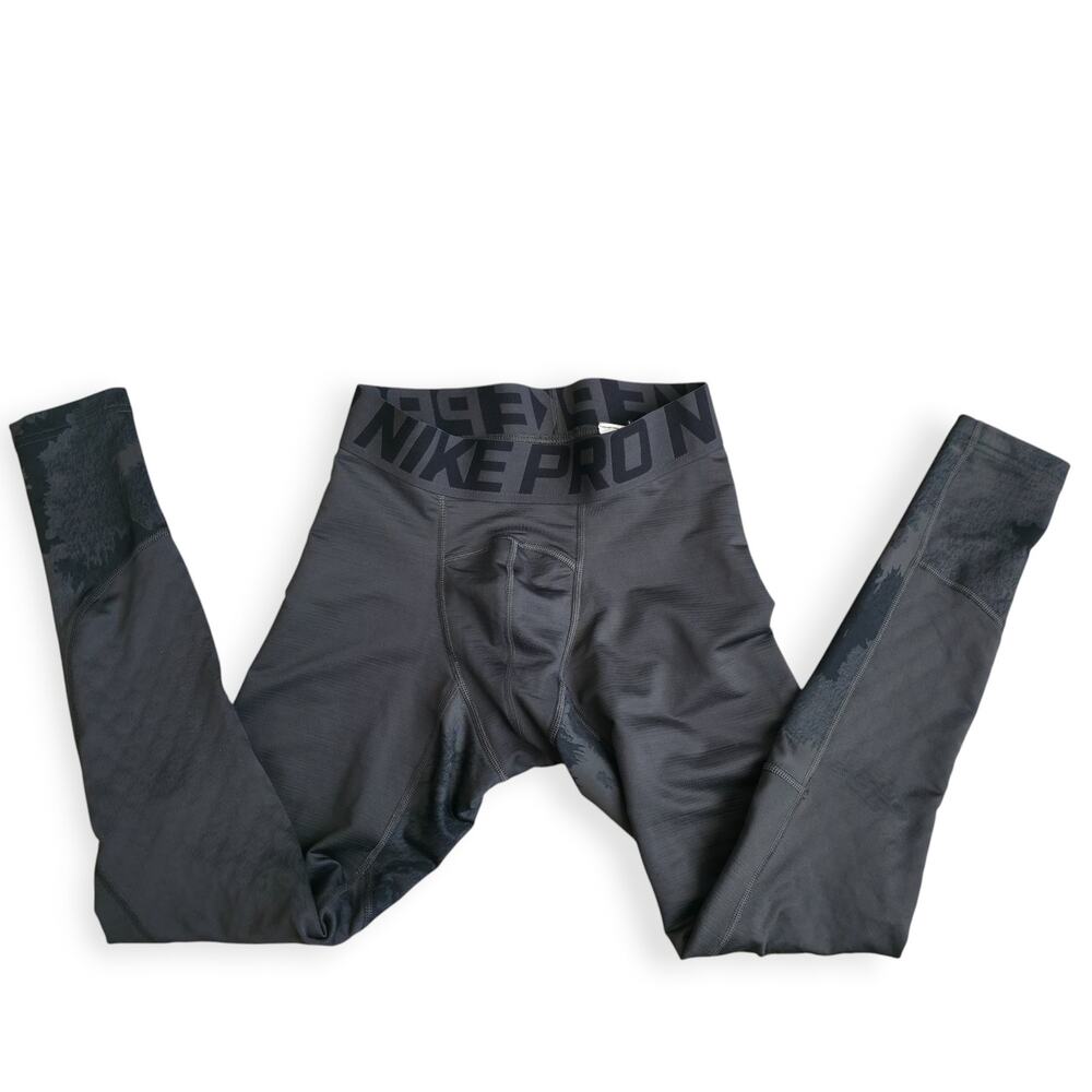 Nike Pro Therma Hyperwarm Compression Tights Base Layer Black Camo Men Sz S - Picture 2 of 8